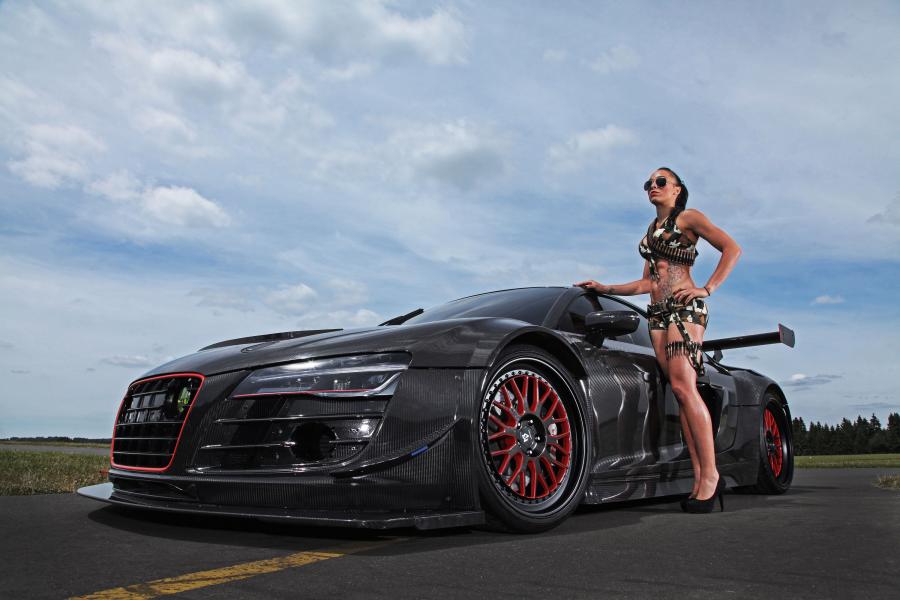  Audi R8 V10 + Recon MC8 by Potter & Rich 2015 года  (фото 1 из 23)